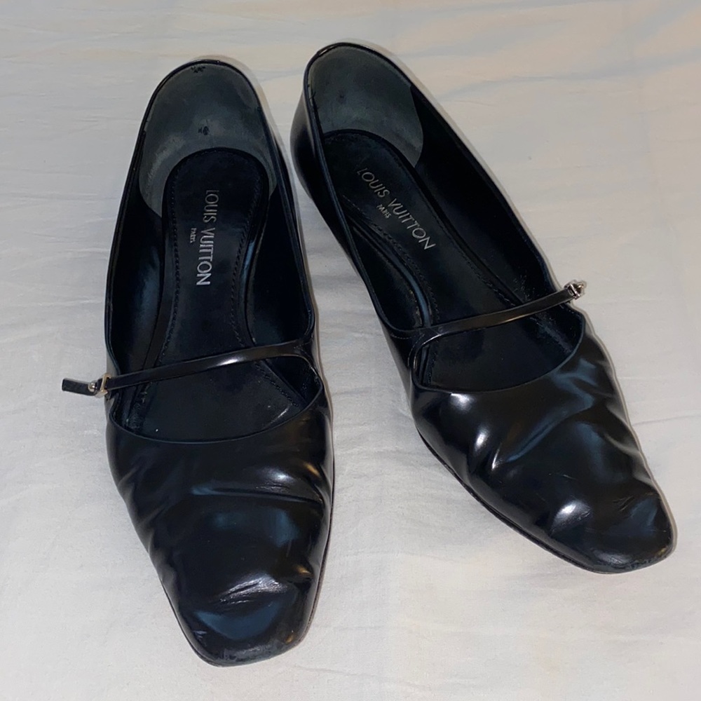 Vintage Louis Vuitton Flats